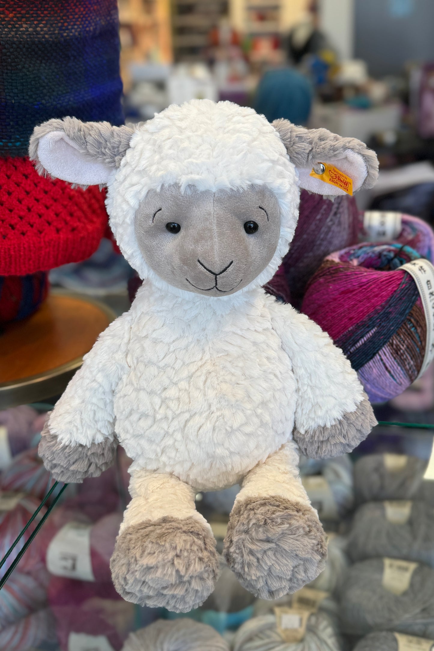 Lita Lamb 18"